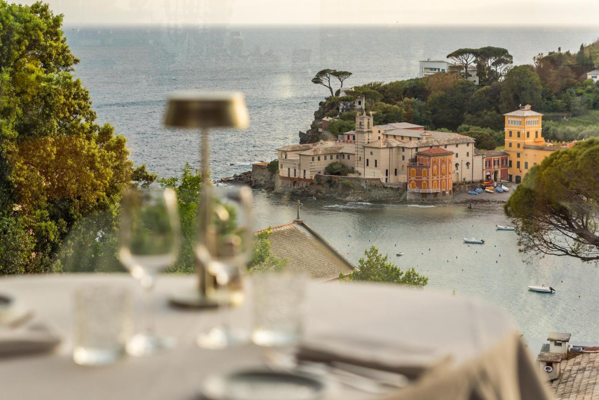 Hotel Vis A Vis Sestri Levante Luaran gambar